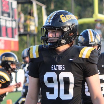 Class of 2024 #90 | 6’2 230lbs DE / DT | St. Amant HighSchool (LA) (5A) | GPA 3.7 | 40yd 4.82 | Phone 225-313-0400