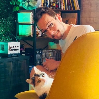 ItsTonyGrosz's profile picture. I write books and edit trailers! Co-Creator of the upcoming graphic novel
“El Chupacabra”.