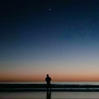 FG medical student (mfm37)
حيث في كل خُطوة قمر مكسور!