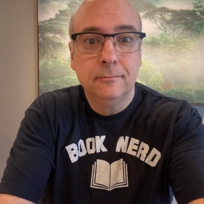 America's favorite freelance #copywriter. Former bookseller. Constant reader. IG: @bookstagramsteve 📚📝⚾️🐶