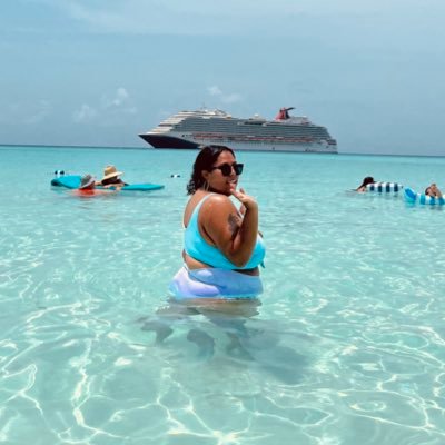 SerenaNichelle's profile picture. 