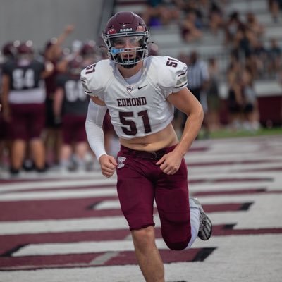 Football Player at Edmond Memorial High School - Class of 26|#AG2G|#51|6’3”|205lbs.| DE| NCAA ID#2404281329 @RecruitEMHS_FB (405)-509-1259