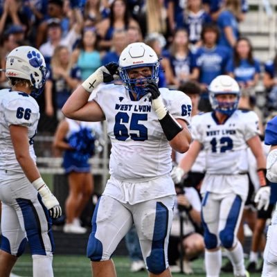 West Lyon ‘26 | 6’3 275lbs | OL | 2x All District | 1st Team All State |605-359-8737|