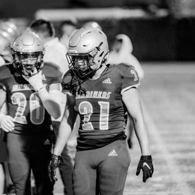 St. Monica High School @stmonicafb | c’o 2027 | 5’9” 200lb | RB/FB/MLB | 4.17 GPA