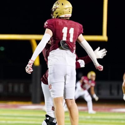 Oaks Christian School | 6’6 220 | TE/WR | 3.5 GPA | #11 | Hudl link - https://t.co/IPb0FF2t4G |