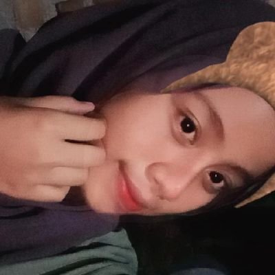 FiantikaAnanda2's profile picture. pipi