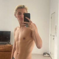 nicki redd (@2twink2handle) 's Twitter Profile