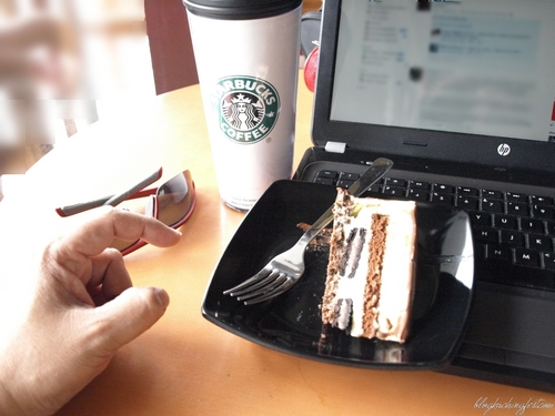 comeez's profile picture. Technogeek,
Social Media Advocates, 
Business Process Engineer,
Change Management Guru,
Associate Chair of Fellowship,
Academician.