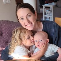 Jessica Priestley, MD PhD (@mommasaurusjess) Twitter profile photo