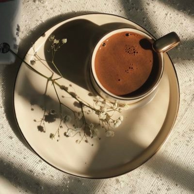 Mmaa4H's profile picture. 