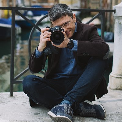 Photographer in Venice: individual portraits and couples from marriage proposal to elopements and weddings