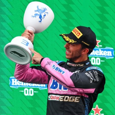 TTLXSlayerZ's profile picture. Swansea City FC 🖤 @pierregasly #EZAF