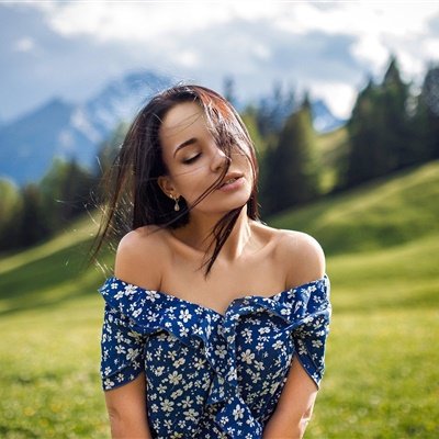 TeresaBron80940's profile picture. 