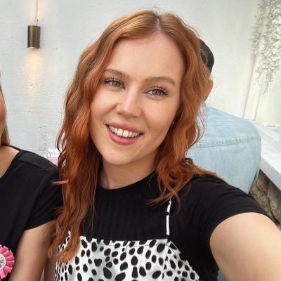 _emilyjj's profile picture. 