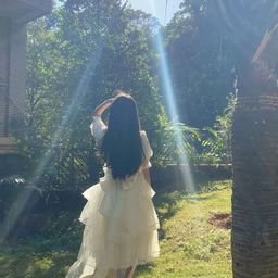 Sheesesh236567's profile picture. 