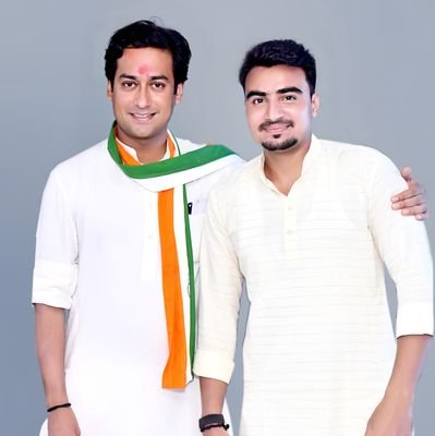 प्रदेश सचिव, मध्यप्रदेश NSUI                                        पूर्व जिला महामंत्री- युवा कांग्रेस, पूर्व जिला महामंत्री- NSUI