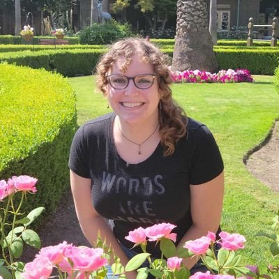 incoming asst. prof. @DrexelUniv | postdoc @UCSB_MRSEC | PhD @NUChemistry | electronic and structural dynamics of optoelectronic (nano)materials | she/her