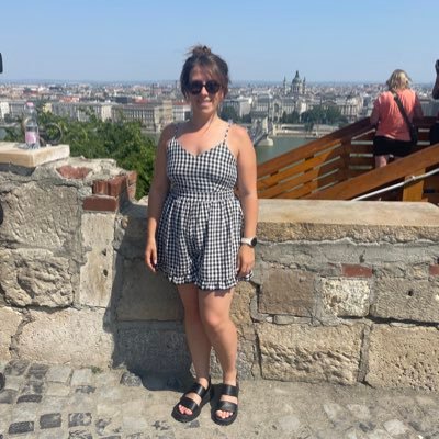 Sports blogger, avid fan & writer of all things football and athletics 👇🏽👇🏽 📝 author: @nicolawidgeryyy
