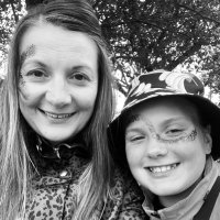 Clare Hayes (@htmrshayes) 's Twitter Profile