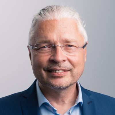 Learning to change: Dem Wandel begegnen, Komplexität meistern, auf höhere Ebenen kommen (Führungskräfteentwickler, Organisationsberater, Buchautor, Lehrender)