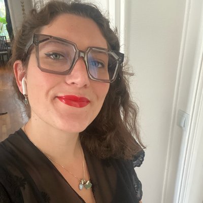 MarineGoglin's profile picture. Chargée de relations entreprises à l'@ESPublicite & à l'@esd_fr🚀 Anciennement : @celsa Also : #Japan 🎏 #nature 🌿 #notion