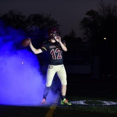 Denfeld Hunter | ‘24 | Varsity QB| 5’9| 4.72 40 | brooksmacefb@gmail.com| (218)-393-4425