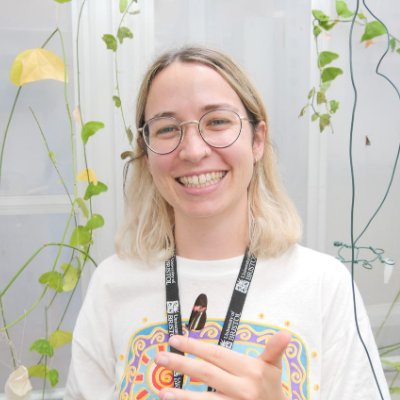 PhD student @BristolUni studying ageing in Heliconius butterflies. Interested in the evolution of ageing, and in creative science communication. she/her