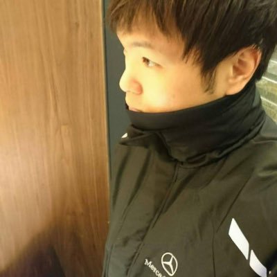 Keightyan8's profile picture. Webや動画界隈の「気付き」や「小ネタ」、その他お金やビジネス等、有益情報を発信、または日常のつぶやき。某県のゆるキャラの中の人→マークアップエンジニア→メルセデス・ベンツ勤務→Webエンジニアを経て、現在はWebディレクター。2005年合併時からのオリックスファン。恋活＆婚活にも邁進中👨👩