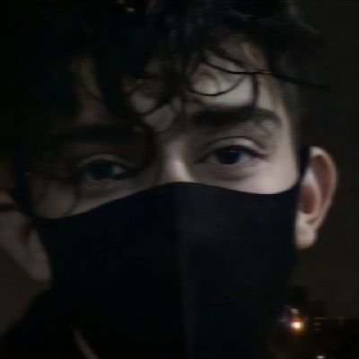 AloneZyan's profile picture. 