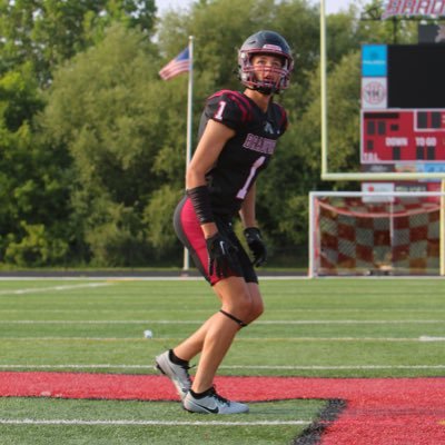 FreitagColin's profile picture. uw-oshkosh 28’ 🖤💛