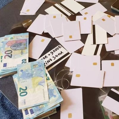 Vendeur Officiel et Certifié de clones Cards et faux billets depuis 2014
 Whatsapp/Signal: +33753564875

https://t.co/Lx67SQo3L9