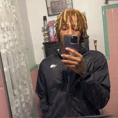 Heemerzz's profile picture. 💲⛹🏽‍♂️