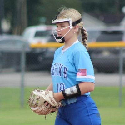 Clarksville High School #13 RHP/2nd baseman; Stardust Beehive 16U #19 charisellen19@gmail.com