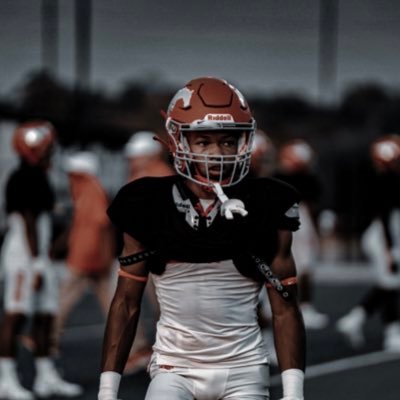 5’10 | 150lbs | NorthShore HS (HTX) | CB | 🎓2024 | 3.6GPA | 40 yard- 4.41 NCAA ID# 2105177971