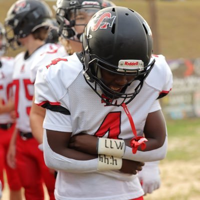 5’9, 142lb( Rb-FS)Student Athlete🏈🏈 @SLES-High school /C’O-2027 (#251-366-0088)