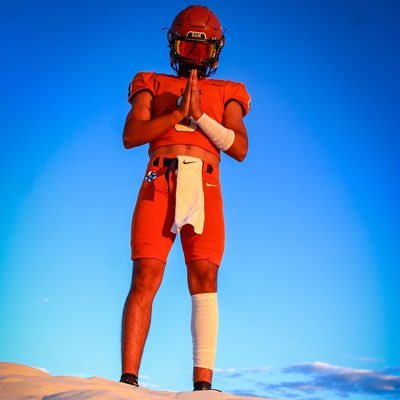Derek Vasquez Profile