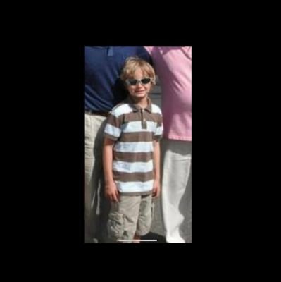 CooIGuyIan's profile picture. free 🇵🇸. BLM. leftist. Brisket. grad student.(He/Him)