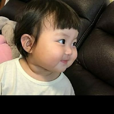 Monda2345's profile picture. 