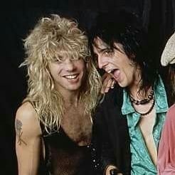 daily steven adler & izzy stradlin pics, videos, gifs and more