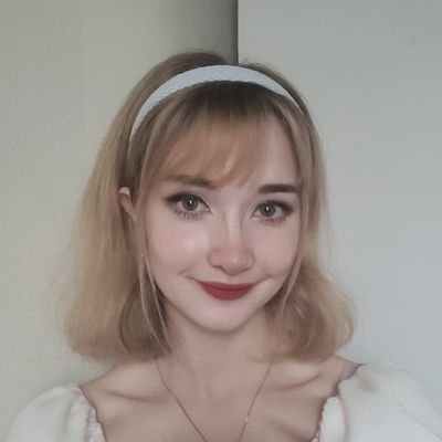 AstroSkye's profile picture. 