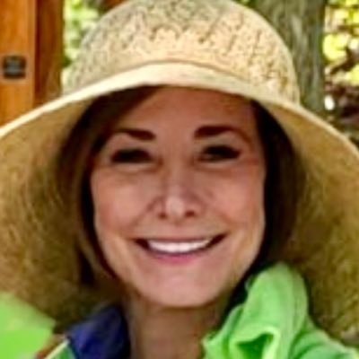 LynnWeidner's profile picture. 