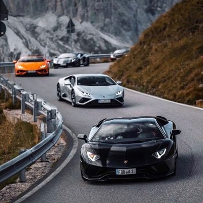 Bluesky__100000's profile picture. Investor in commodities & NASDAQ technology stocks.