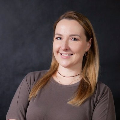 Magda Retman-Rakoczy Profile