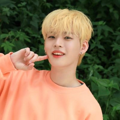 퓨즈1기 & 2기💡 나의 자부심이자 나의 위로 ONF💟    틱톡 https://t.co/5Uk4uqJaJ6