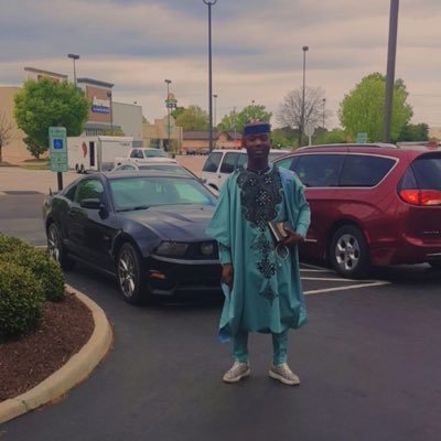 fizzyyoung12's profile picture.