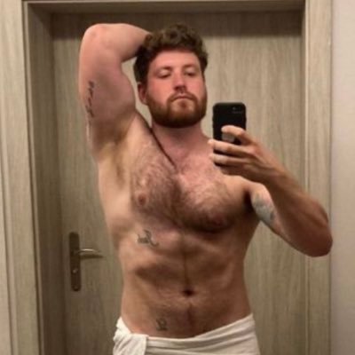 Genuine, 30 something Scottish daddy. posting exclusive content. open to collabs.