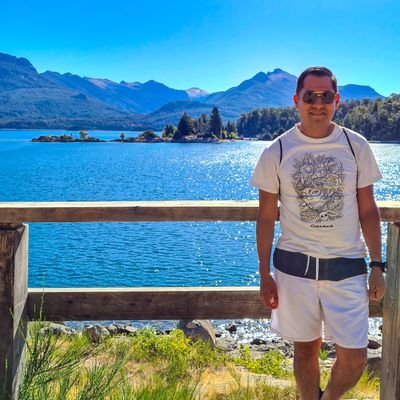 dnicolasn0300's profile picture. 