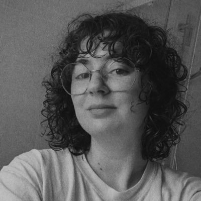 ethikartoff's profile picture. Apprentie Tatoueuse,  illustratrice passionnée et engagée ✍🏼✨