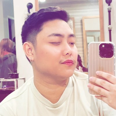 korneeto's profile picture. ginagawa mo dito?