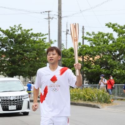 TakaHebereke's profile picture. ダイエットを始めて早3年。開始時96㌔から現在70㌔。26㌔のダイエットに成功しました。
カロリーを抑えるより、糖質を抑えるダイエットを実践しています。
ビールが大好きで、糖質0ビールは毎日飲んでます🍺
ストレスを溜めないダイエットを心掛けてます。
皆さんのダイエットの参考になればと日々の献立をアップしてます。